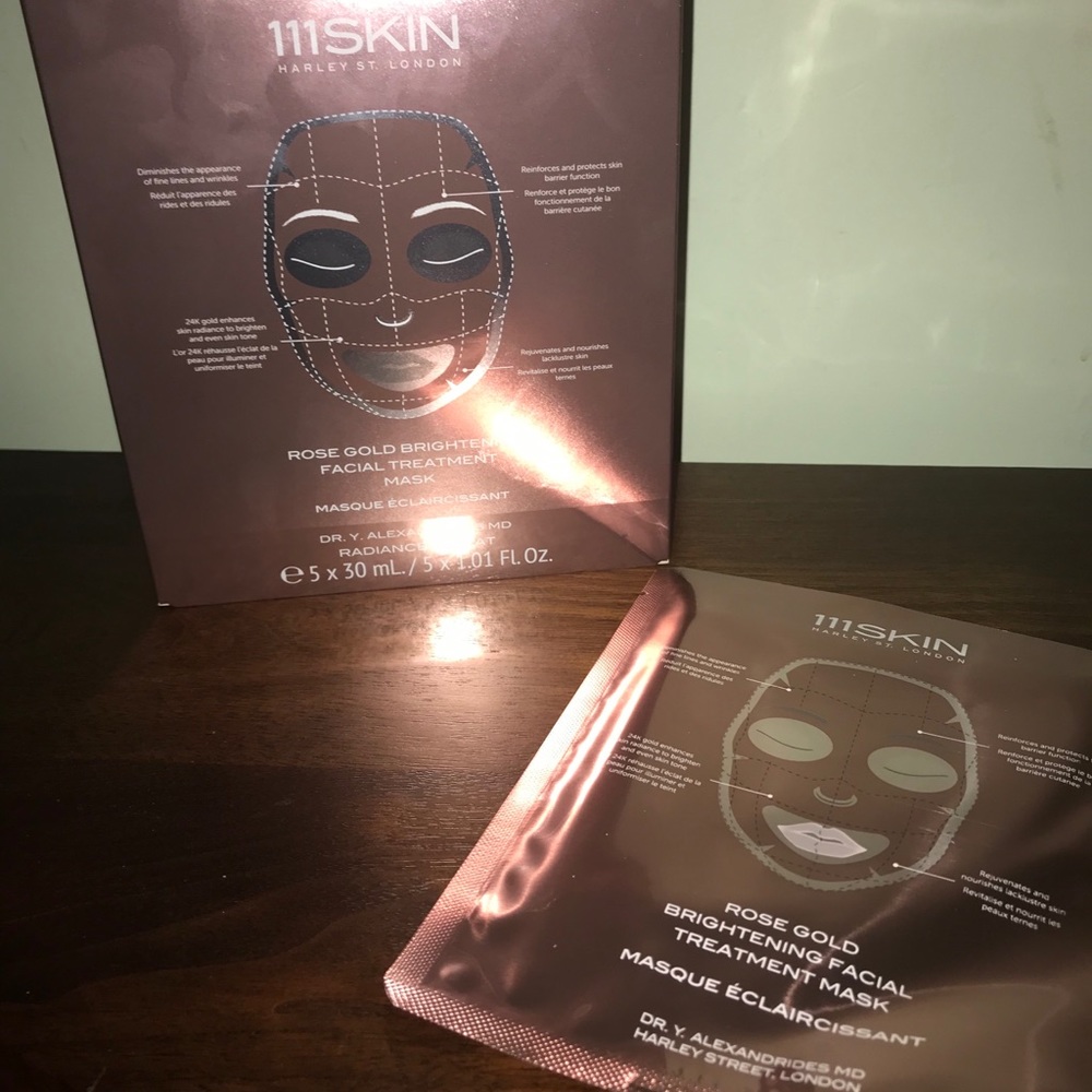 111Skin Rose gold Brightening facial mask.